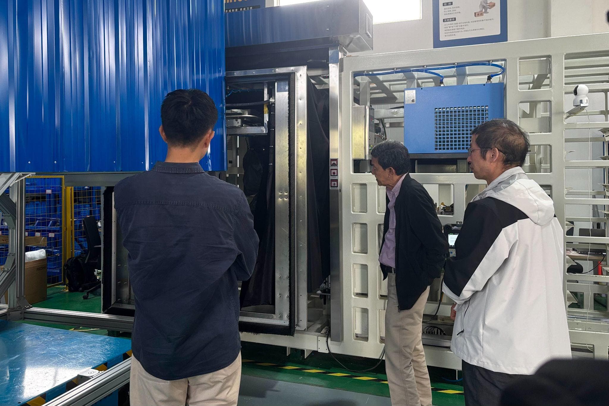 ITP representatives tour the automated station